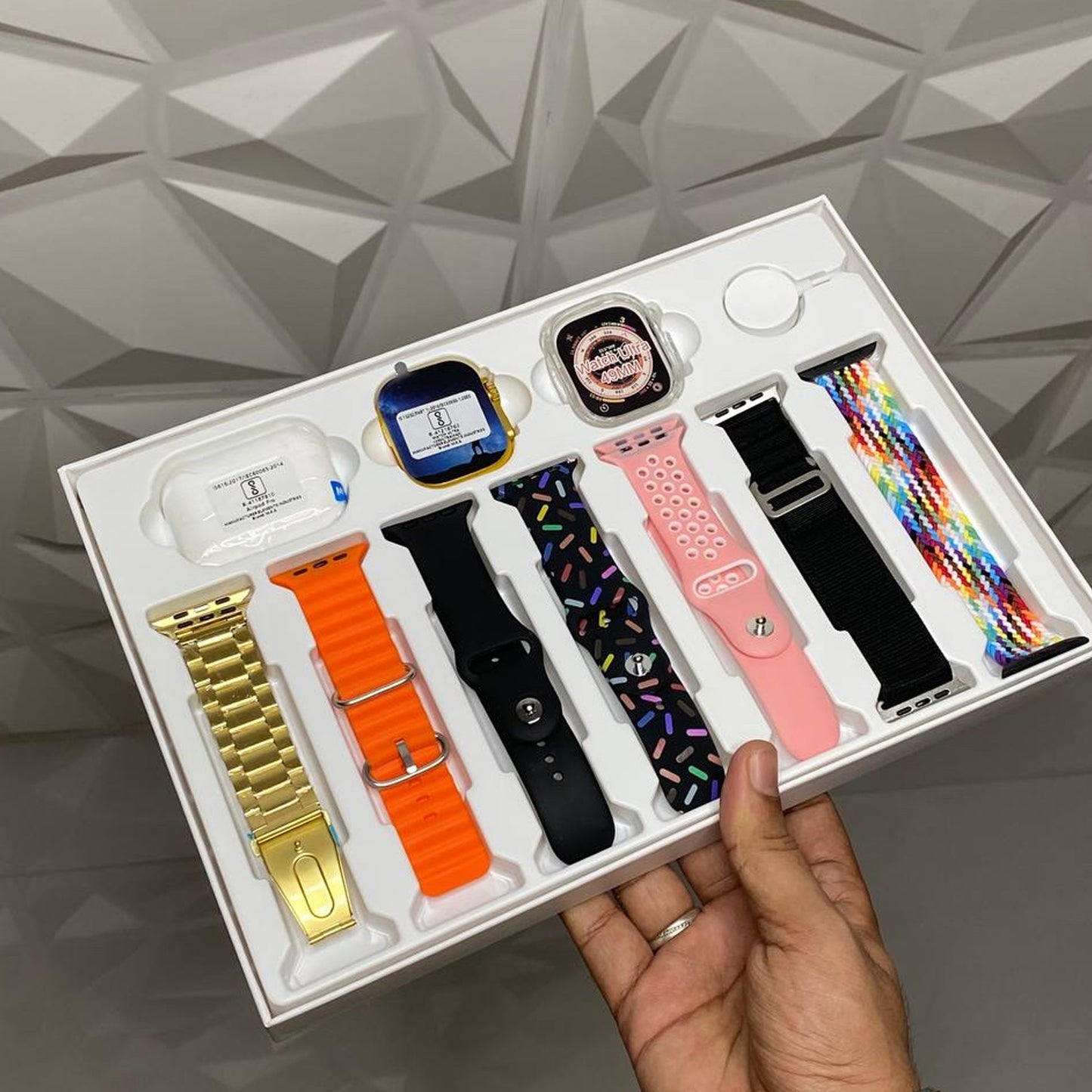 Set Ultra Smart Bluetooth Calling Smartwatch 10 In1 + Earphones With Transparent Screen Guard Watch With Seven Classic Straps (Mix Color)